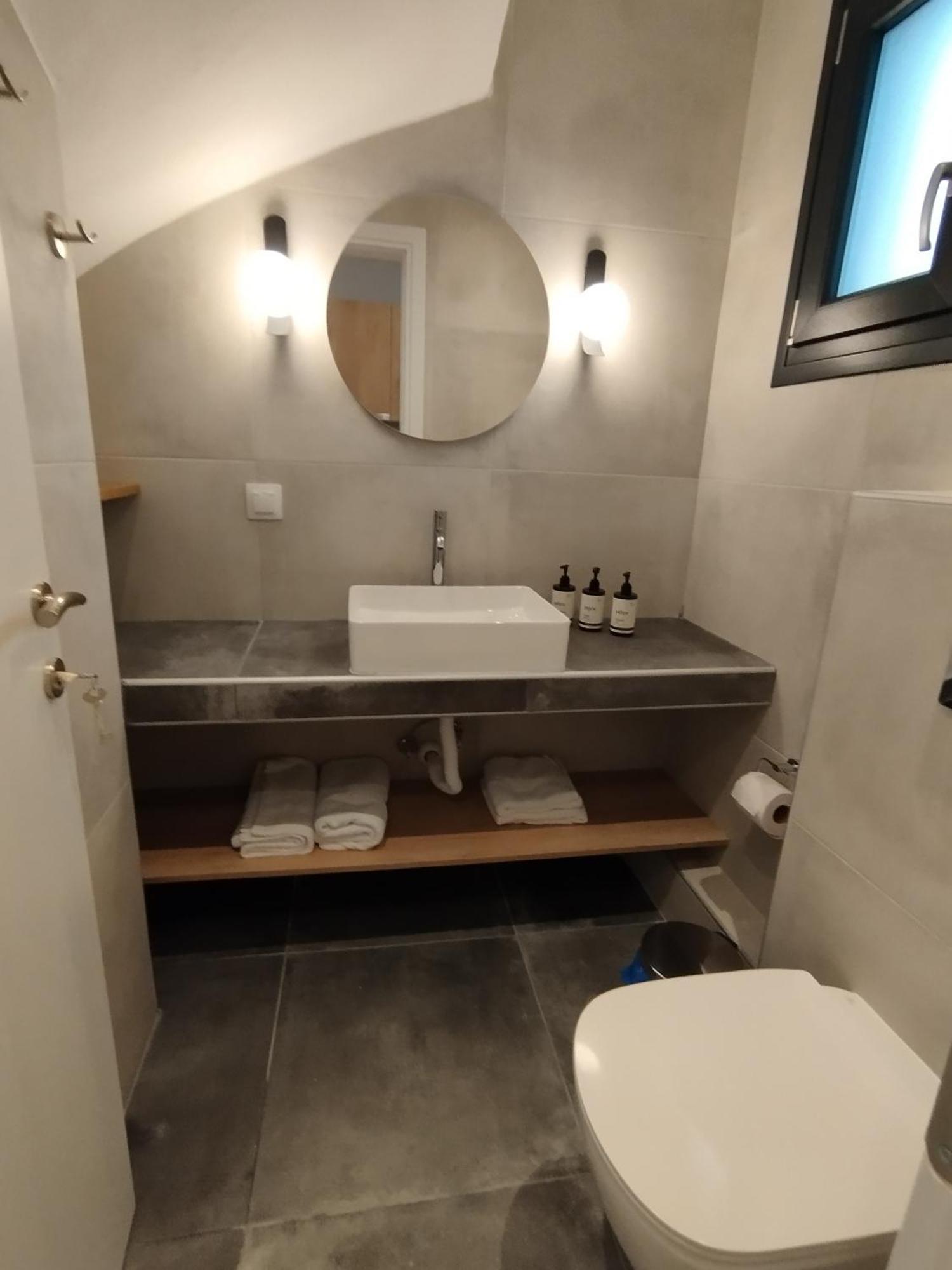 Apartment Mele